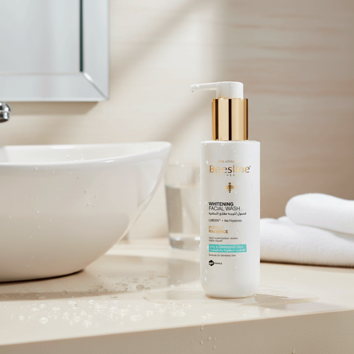 Beesline Brightening Facial Wash – 250 ml