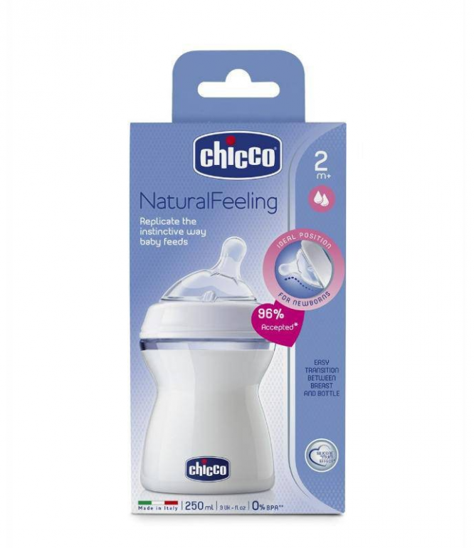 Chicco Naturalfeeling Plastic Feeding Bottle 2M+ 250Ml Regular Flow