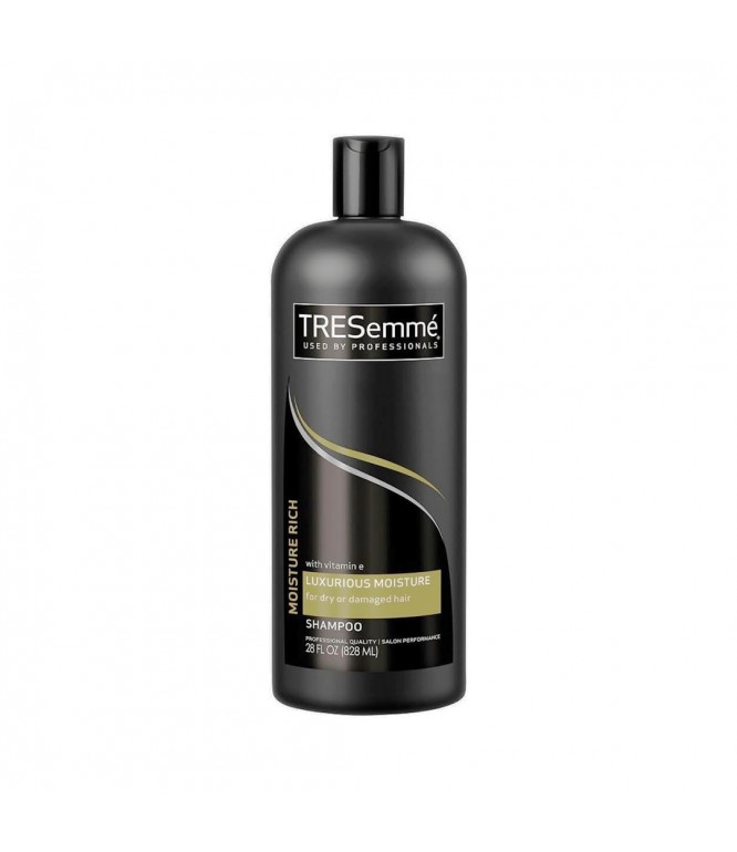 TRESemmé Moisture Rich Shampoo for dry, damaged hair 900ml