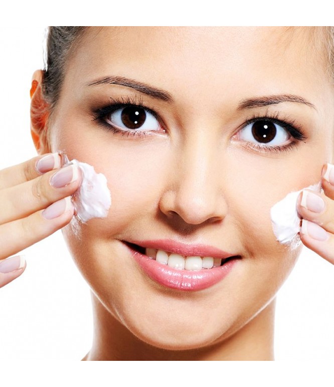 كيو في كريم ترطيب البشرة النهاري مع واقي شمس SPF30 بحجم 75 جم